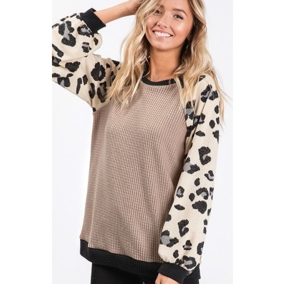 🆕🌿WAFFLE LEOPARD PRINT TOP 🌿
